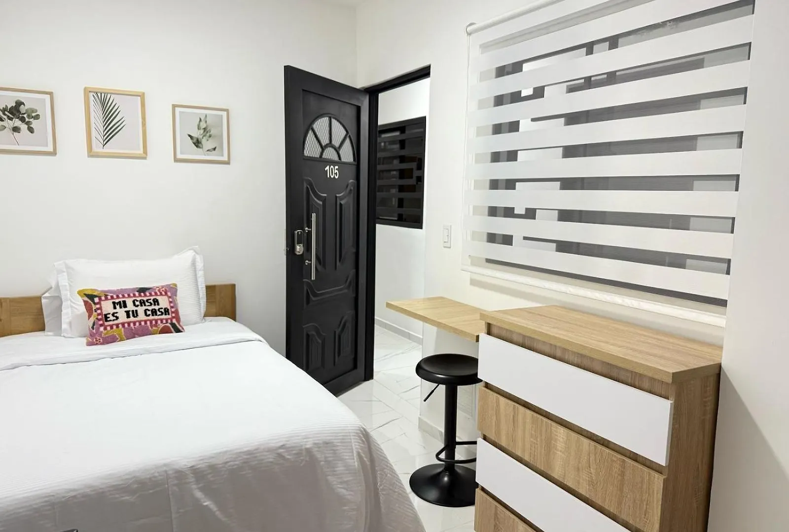 Apartaestudio 105- Casa Bendita Medellín 0*,