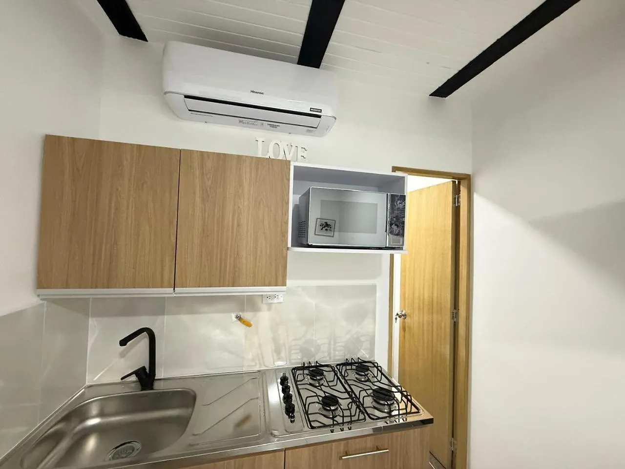 Apartaestudio 105- Casa Bendita Medellín Apartmán